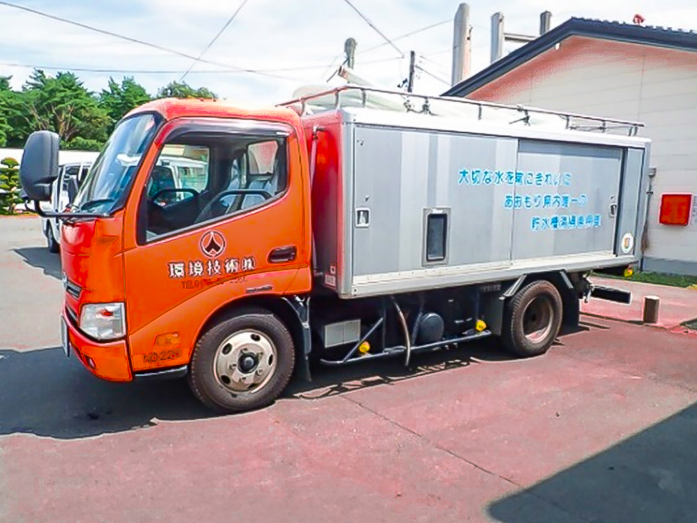 貯水槽専用車